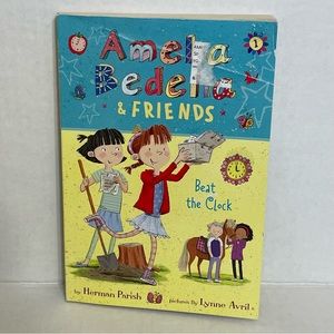 ♦️$3♦️ Amelia Bedelia & Friends Beat the Clock book #1 in the series